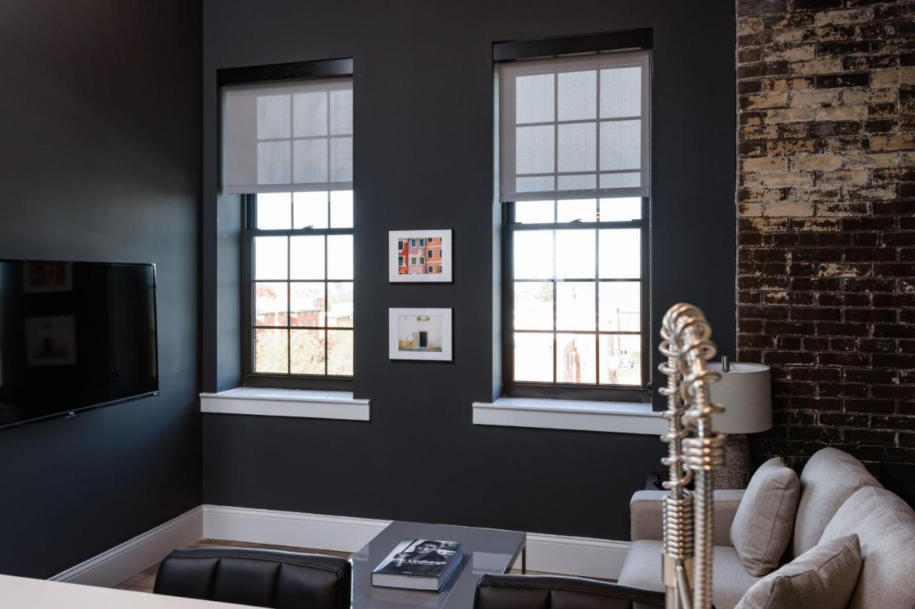 Frontdesk Modern 1 Bedroom Apt With Rooftop Lounge セントルイス エクステリア 写真